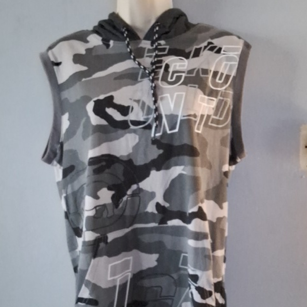 ecko Unltd. Camouflage Sleeveless Hoodie